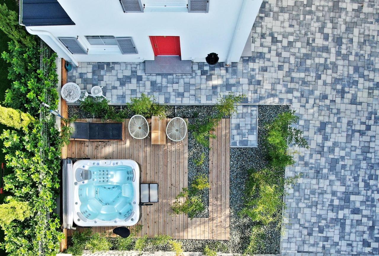 The Doors Boutique Apartments Mosonmagyarovar Exterior foto