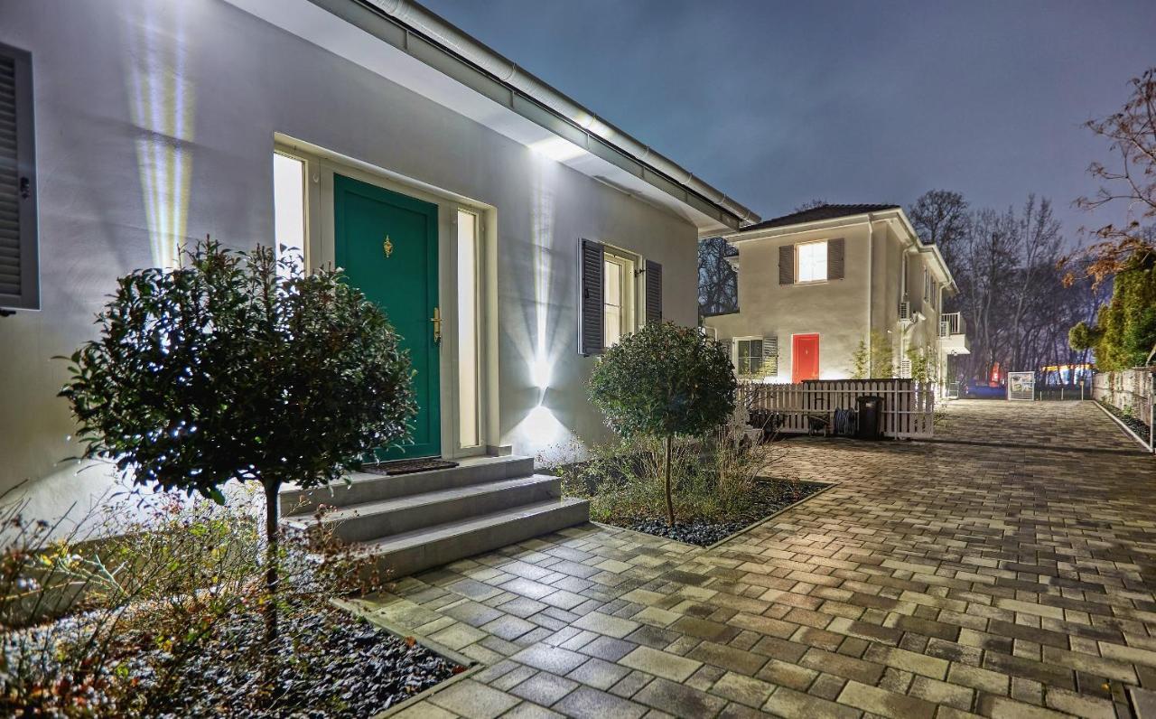 The Doors Boutique Apartments Mosonmagyarovar Exterior foto