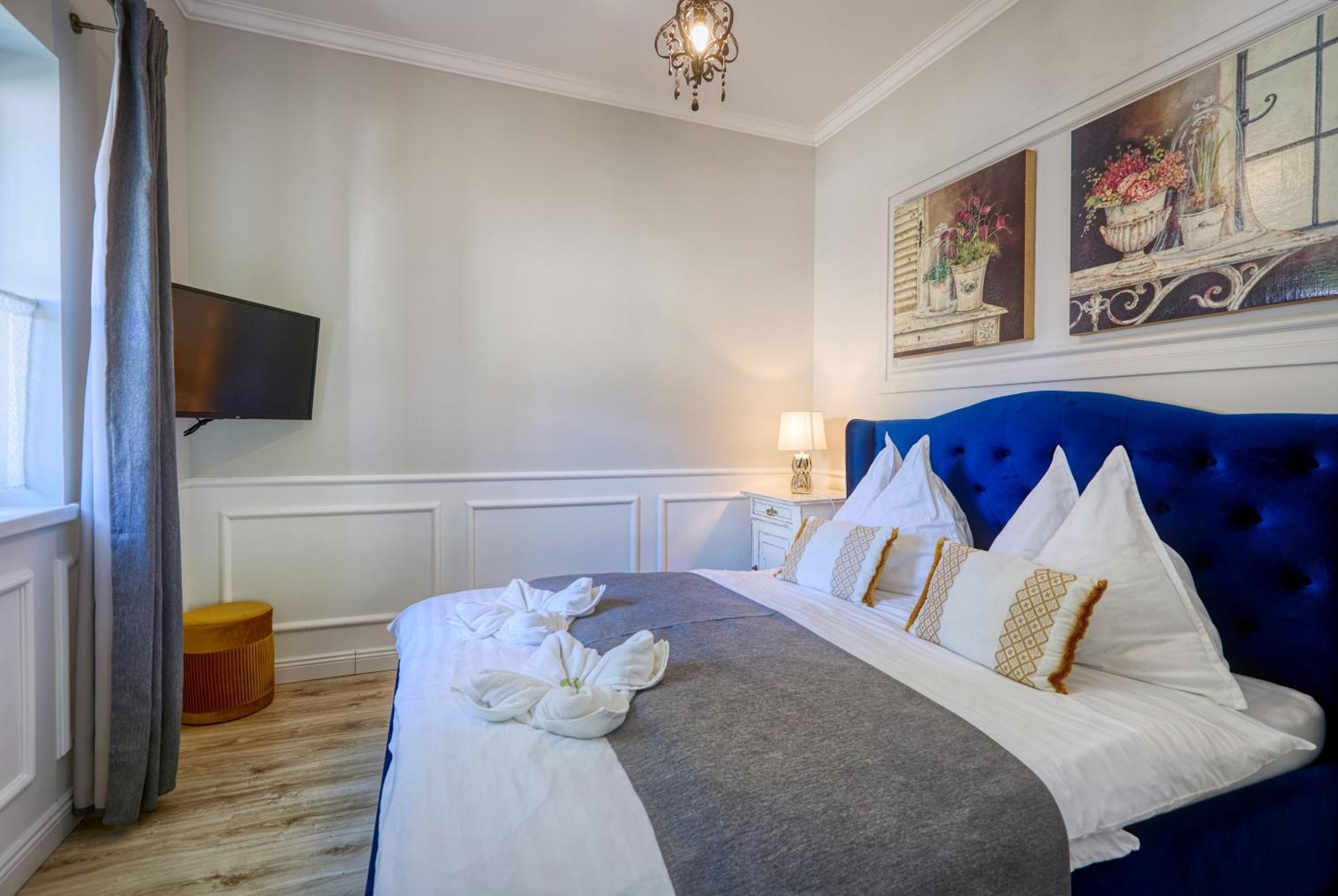 The Doors Boutique Apartments Mosonmagyarovar Exterior foto